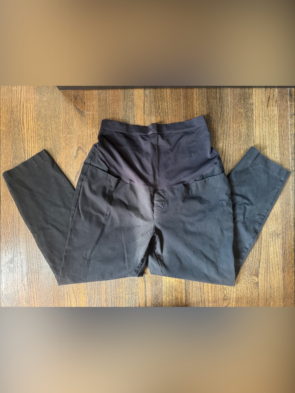 Old Navy Black Maternity Cropped Pixie pants